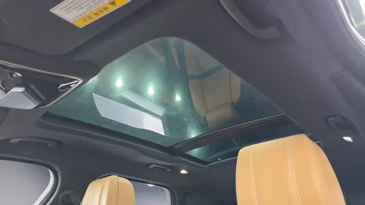 Land Rover 레인지로버 벨라 3.0 D300 R- HSE 2018 18