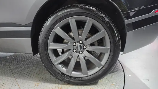 Land Rover 레인지로버 벨라 3.0 D300 R- HSE 2018 21