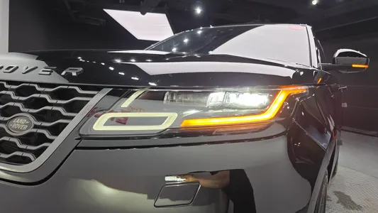 Land Rover 레인지로버 벨라 3.0 D300 R- HSE 2018 22