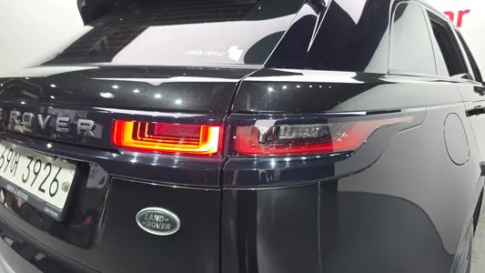 Land Rover 레인지로버 벨라 3.0 D300 R- HSE 2018 23