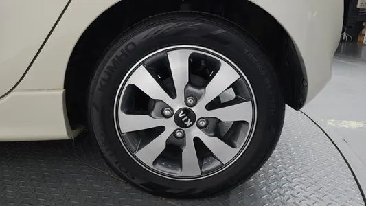 Kia 모닝 2013 21