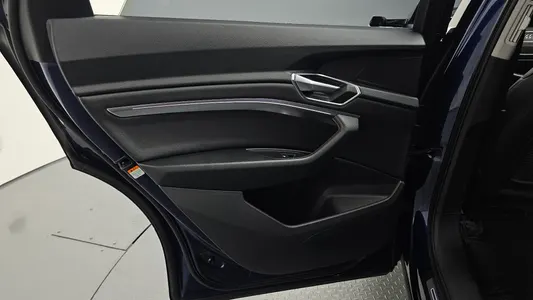 Audi e- 50 2021 25