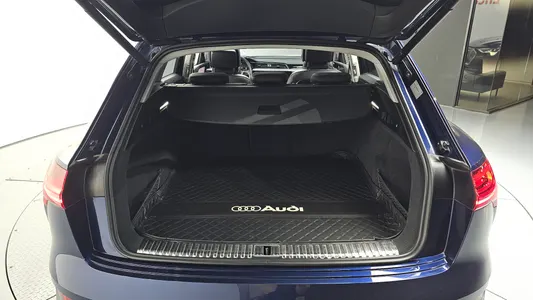 Audi e- 50 2021 32
