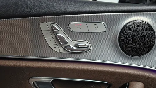 Mercedes-Benz E-Class W213 E300 2019 28