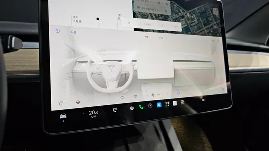 Tesla 3 AWD 2022 35