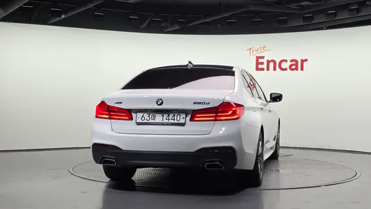 BMW 5 Series (G30) 520d xDrive M 2019 4