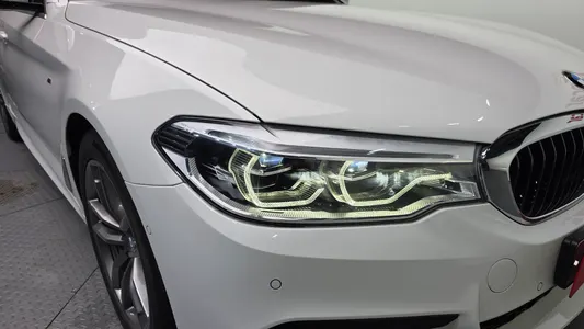 BMW 5 Series (G30) 520d xDrive M 2019 22