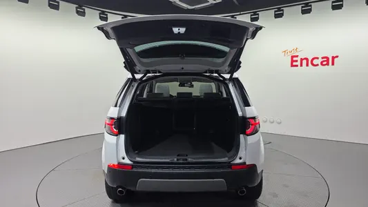 Land Rover 디스커버리 스포츠 2.0 TD4 SE 2016 19