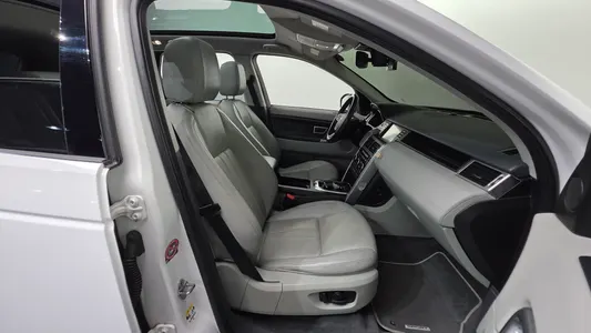 Land Rover 디스커버리 스포츠 2.0 TD4 SE 2016 26