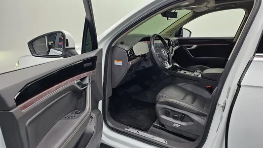 Volkswagen 3 3.0 TDI 2020 10