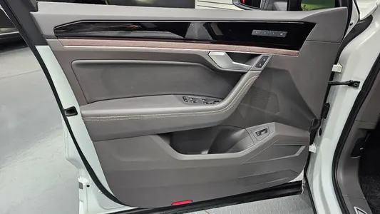 Volkswagen 3 3.0 TDI 2020 24