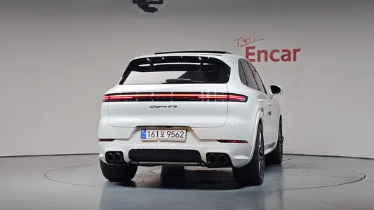 Porsche (PO536) 4.0 GTS 2025 4