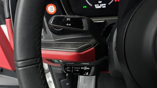 Porsche (PO536) 4.0 GTS 2025 32