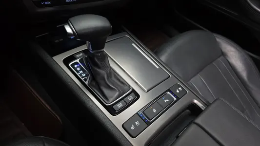 Hyundai DH G330 2015 9