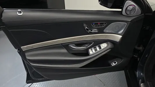 Mercedes-Benz S-Class W222 S63 AMG 2017 24