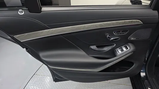 Mercedes-Benz S-Class W222 S63 AMG 2017 25