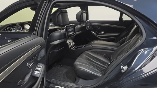 Mercedes-Benz S-Class W222 S63 AMG 2017 26