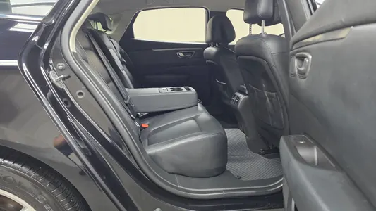 Renault Korea SM6 2.0 LPe SE 2020 11