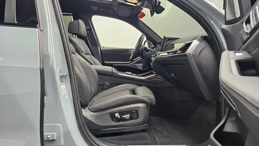 BMW X7 (G07) M60i xDrive M 6 2024 27