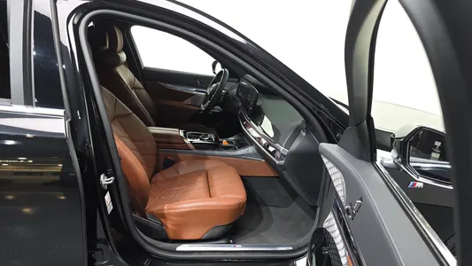 BMW 7 Series (G70) 750e xDrive M 2023 11