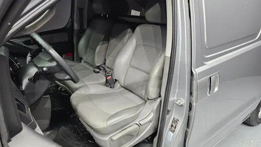 Hyundai Grand Starex 3 2016 27