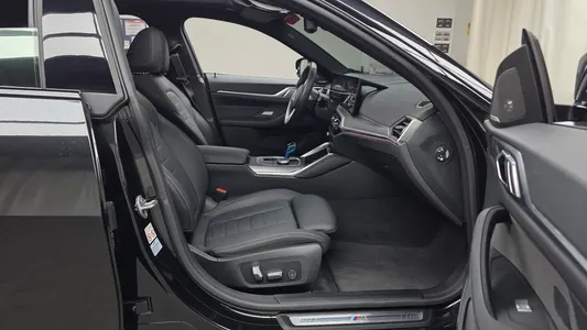 BMW i4 eDrive40 M 2022 11