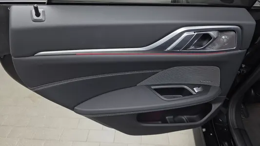 BMW i4 eDrive40 M 2022 26