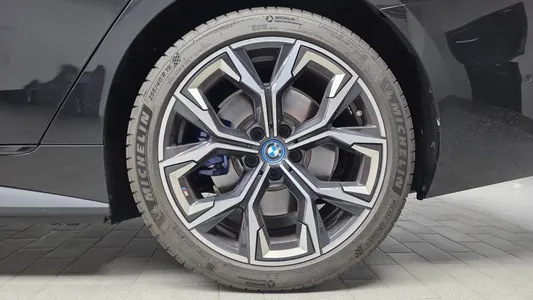 BMW i4 eDrive40 M 2022 22