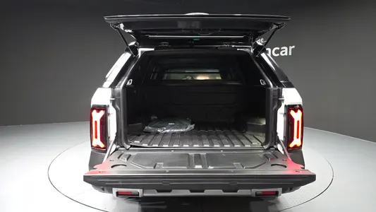 KG Mobility EV (O100) MX AWD 2025 24
