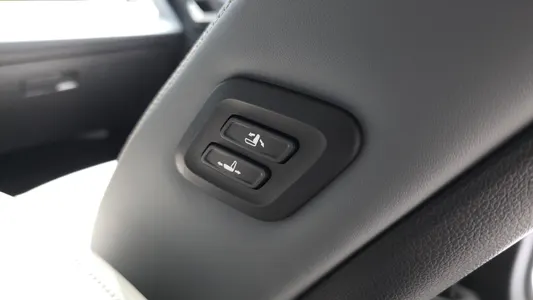 KG Mobility EV (O100) MX AWD 2025 37
