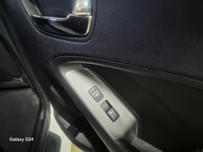 Kia K3 2014 10
