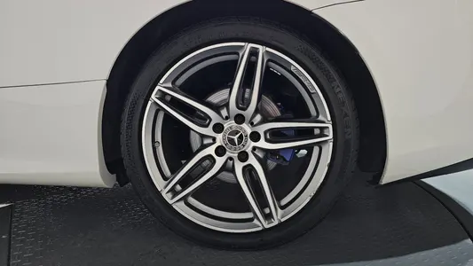 Mercedes-Benz E-Class W213 E220d 2019 21