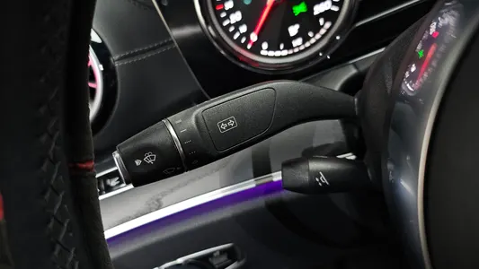 Mercedes-Benz E-Class W213 E220d 2019 28