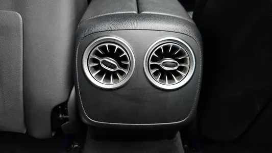 Mercedes-Benz E-Class W213 E220d 2019 29