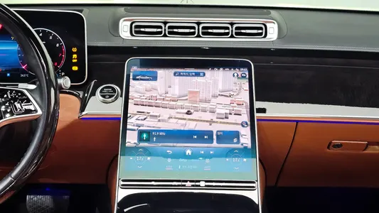 Mercedes-Benz S-Class W223 S580L 4MATIC 2021 15