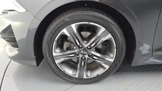 Kia K5 3 2.0 2020 5