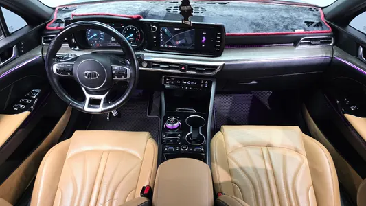 Kia K5 3 2.0 2020 7