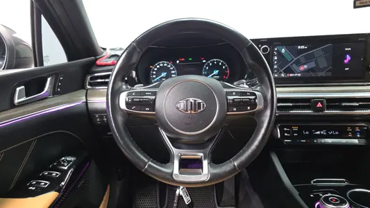 Kia K5 3 2.0 2020 13
