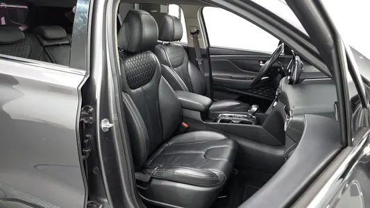 Hyundai TM 2.0 2WD 2019 11