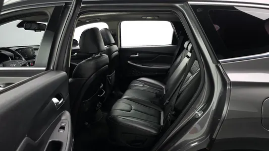 Hyundai TM 2.0 2WD 2019 12