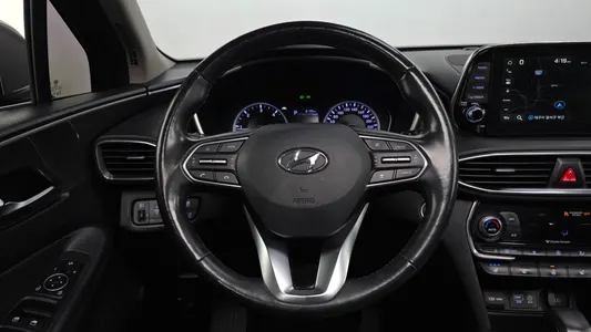 Hyundai TM 2.0 2WD 2019 13