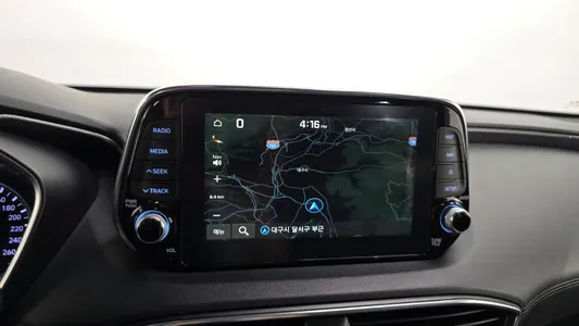 Hyundai TM 2.0 2WD 2019 14