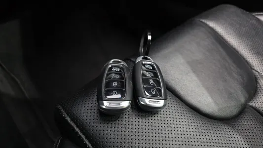 Hyundai TM 2.0 2WD 2019 33