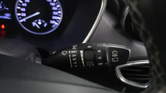 Hyundai TM 2.0 2WD 2019 30