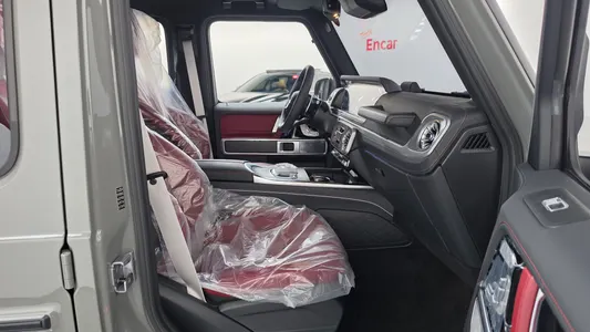 Mercedes-Benz G-Class W465 AMG G63 2026 26