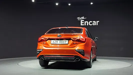 Kia K3 GT 2019 4