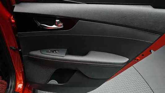 Kia K3 GT 2019 24