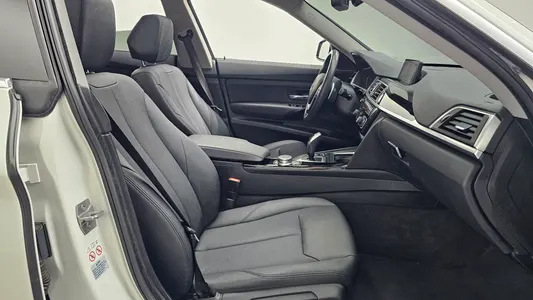 BMW 3 Series GT (F34) GT 320d xDrive 2020 11