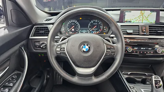 BMW 3 Series GT (F34) GT 320d xDrive 2020 13