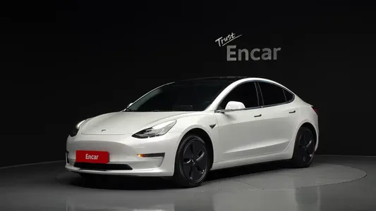 Tesla 3 RWD 2020